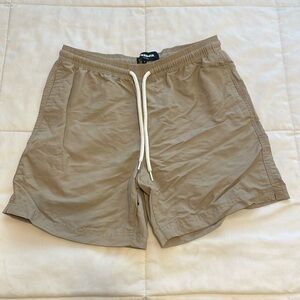 RSQ hybrid shorts in classic tan color. Men's Small. Like new condition. Sharp!